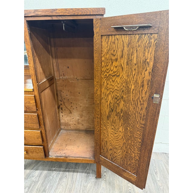 Antique Arts & Crafts Mission Quarter Sawn White Oak Gentleman’s Chiffonier For Sale - Image 11 of 18