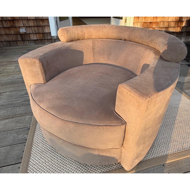 Roche Bobois Sculptural Circular Swivel Lounge Chair in Camel Suede Attributed to Vladimir Kagan For Sale - Image 17 of 18
