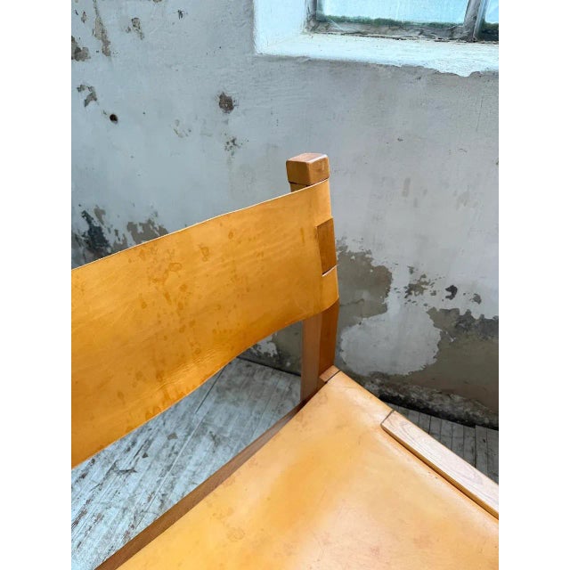 Elm and Leather Armchair from Maison Regain, 1960s For Sale - Image 12 of 18