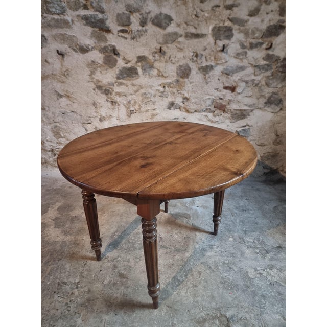 Antique French Drop-Leaf Table in Walnut, 1800s For Sale - Image 10 of 17