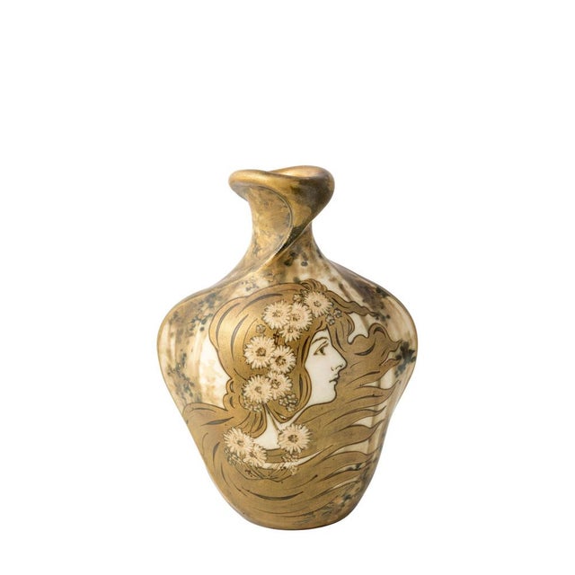 Pair of vases, Nikolaus Kannhäuser, Amphora Riessner Stellmacher & Kessel, ca. 1898, marked The female figure held a...