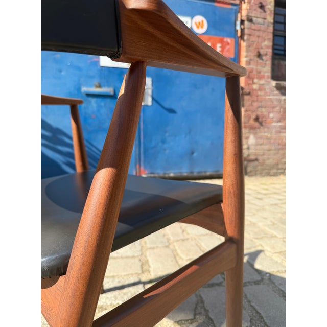 Model 213 Armchair in Teak and Leather by Thomas Harlev For Sale - Image 10 of 11