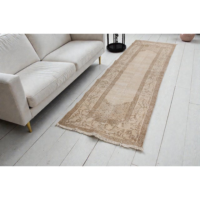 Turkish Mid 20th Century Anatolian Beige Bohemian Runner For Sale - Image 3 of 10