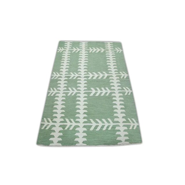 Early 21st Century Oriental Hand Knotted Rug Turkish Kilim 2'11" x 4'9" For Sale - Image 5 of 5