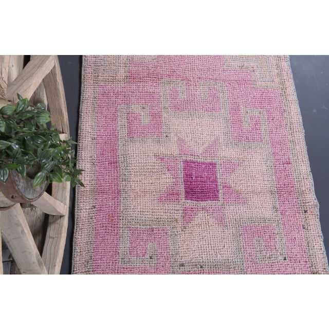 Vintage Turkish Oushak Handmade Wool Cotton Pink Runner Rug For Sale - Image 4 of 9