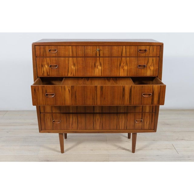 Mid-Century Teak Dresser, 1960s For Sale - Image 9 of 18