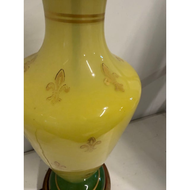 Frederick Cooper 1960s Frederick Cooper Ombré French Art Glass Lamp For Sale - Image 4 of 5