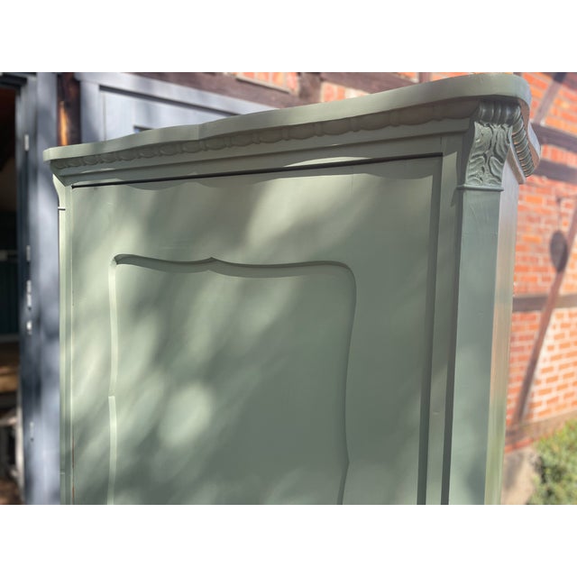 Antique Small Cabinet in Fir For Sale - Image 5 of 18