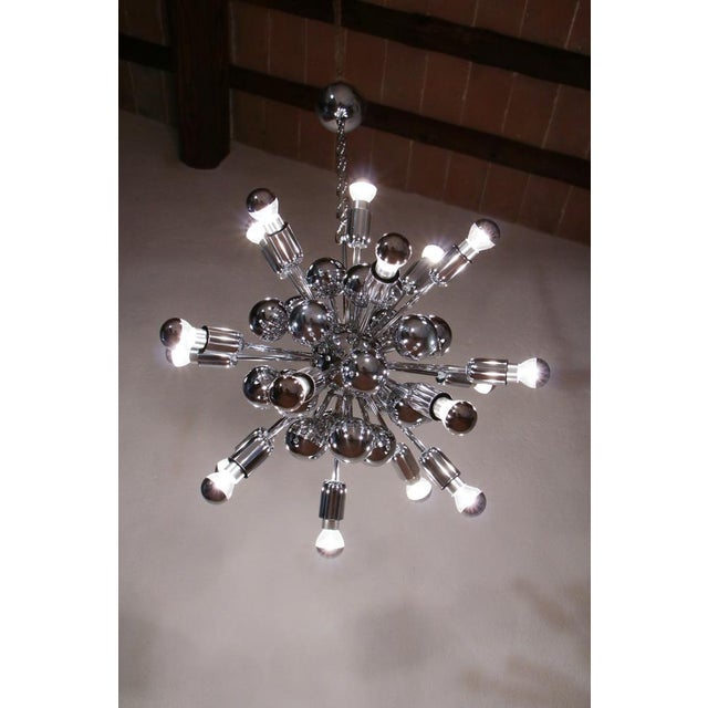 Space Age Italian 20-Light Sputnik Chandelier by Reggiani Goffredo, 1965 For Sale - Image 9 of 18