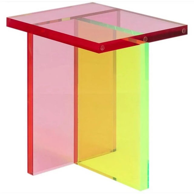 Dimensions Height: 16in. (40 cm) Width: 15 in. (37 cm) Depth: 12 in. (30 cm) Material : 3/4 inch (20 mm ) neon transparent...