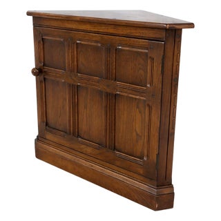 Mid-Century Panelled Corner Cabinet Unit from Ercol For Sale