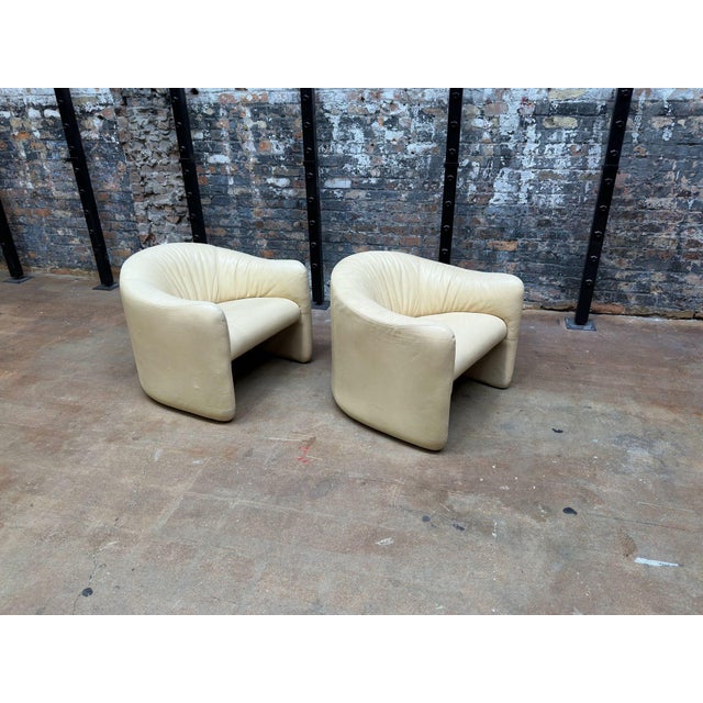 1980s Post Modern Pair Leather Lounge Chairs by Metro, 1980 For Sale - Image 5 of 9
