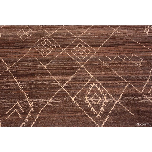 Nazmiyal Collection Tribal Geometric Pattern Modern Area Rug For Sale In New York - Image 6 of 7