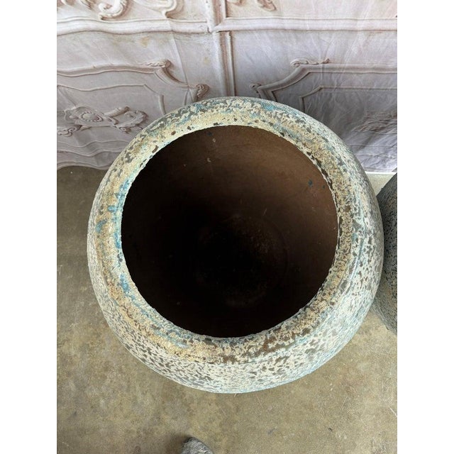 Large Rustic Textured Terracotta Amphora Vessels – Pair of Aged Mediterranean For Sale - Image 10 of 12