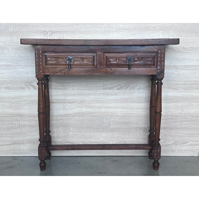 Spanish Early 20th Century Spanish Carved Console Table With Fluted Legs For Sale - Image 3 of 11