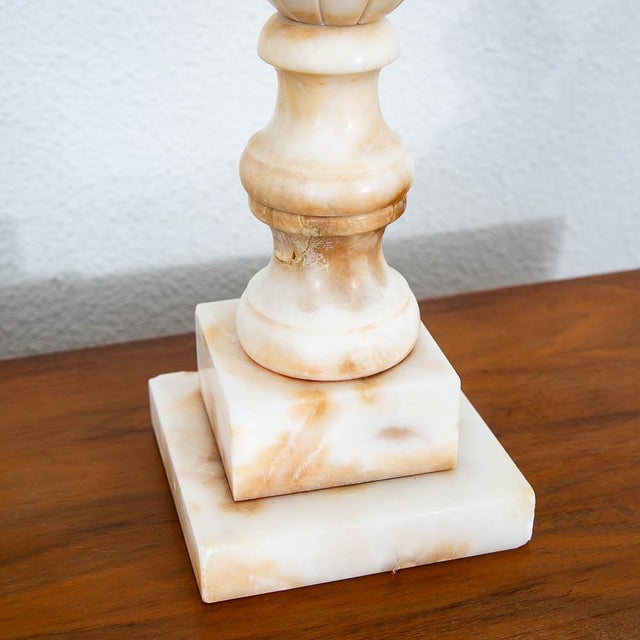 Mid Century Modern Table Lamp Set Pair Italian Alabaster Marble White Working For Sale - Image 4 of 10
