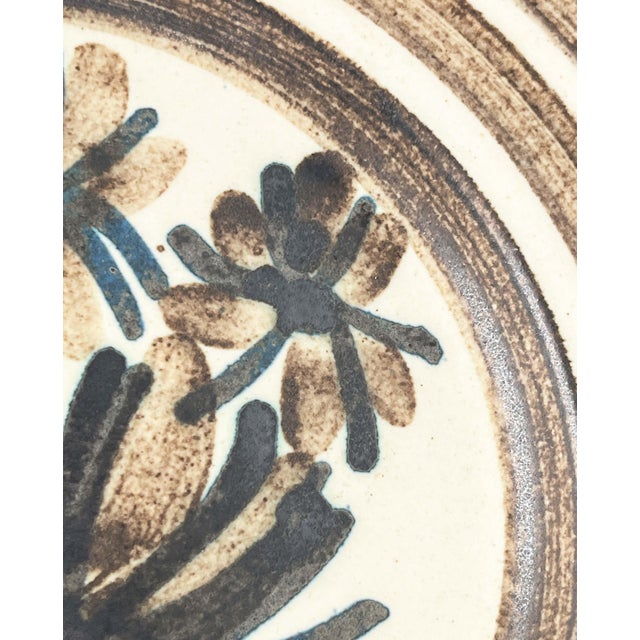 Mid-Century Modern Danish Studio Pottery Wall Plate with Flower Design from Mit Stoneware, 1960s For Sale - Image 6 of 13