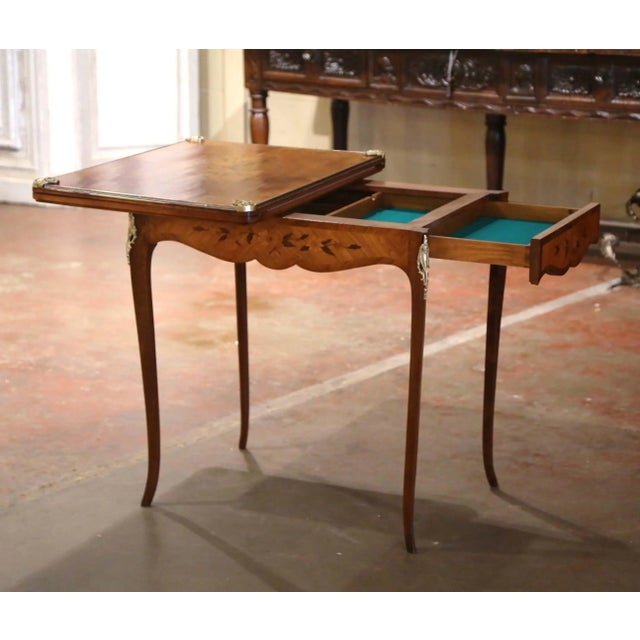 19th Century French Louis XV Walnut Marquetry Folding Game Table With Felt For Sale - Image 9 of 12