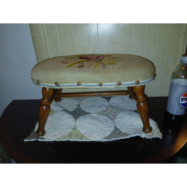1950s Mid Century Victorian Style Needlepoint Foot Stool For Sale In Naples, FL - Image 6 of 14