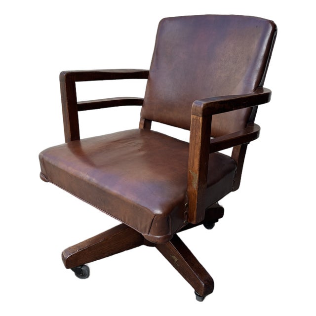 Midcentury Modern 1940s Leather Vintage Swivel Office or Library Desk Chair For Sale