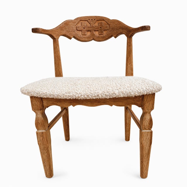 Henning Kjærnulf was a Danish designer known for his distinctive interpretation of Scandinavian furniture, combining...