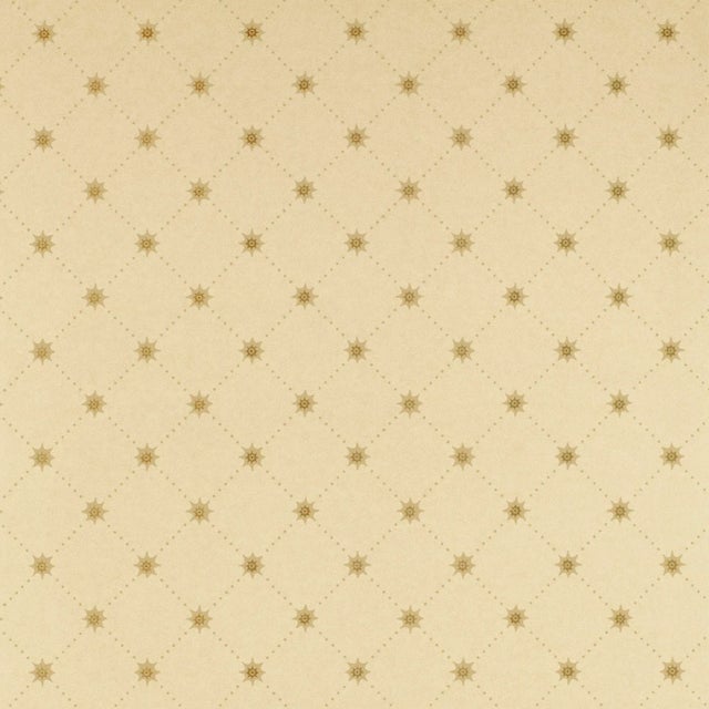 Contemporary Sample - Schumacher Cooper Star Wallpaper in Alabaster For Sale - Image 3 of 3