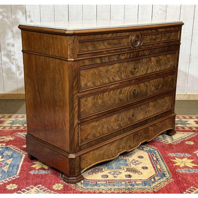 Napoleon III Commode in Mahogany with Oak and White Marble Top, 1800s For Sale - Image 3 of 18