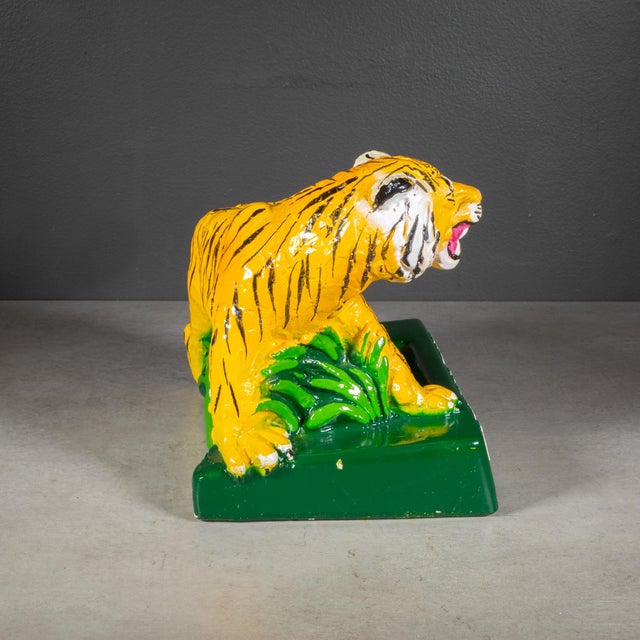 Mid-Century Modern Mid-Century Bengal Gin Advertising Bottle Display c.1950 For Sale - Image 3 of 7