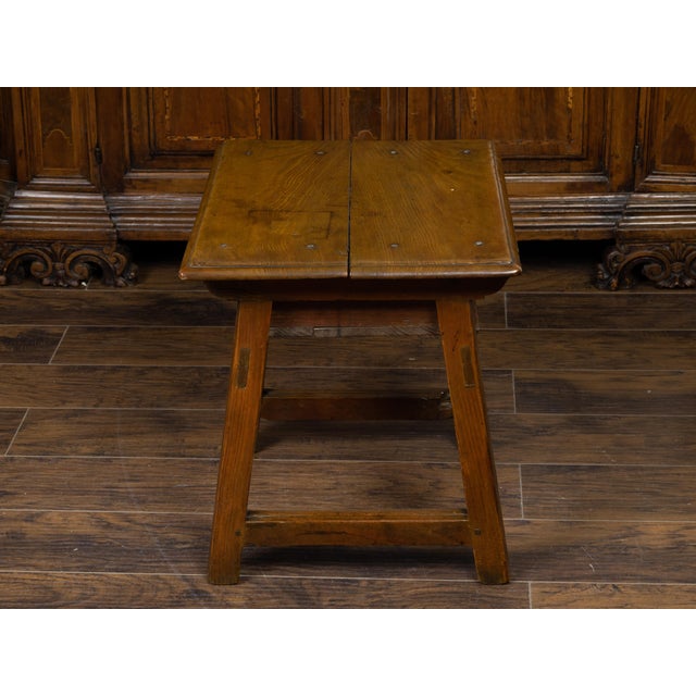 English Georgian Period Low Oak Side Table with Single Drawer and Carved Apron For Sale In Atlanta - Image 6 of 12