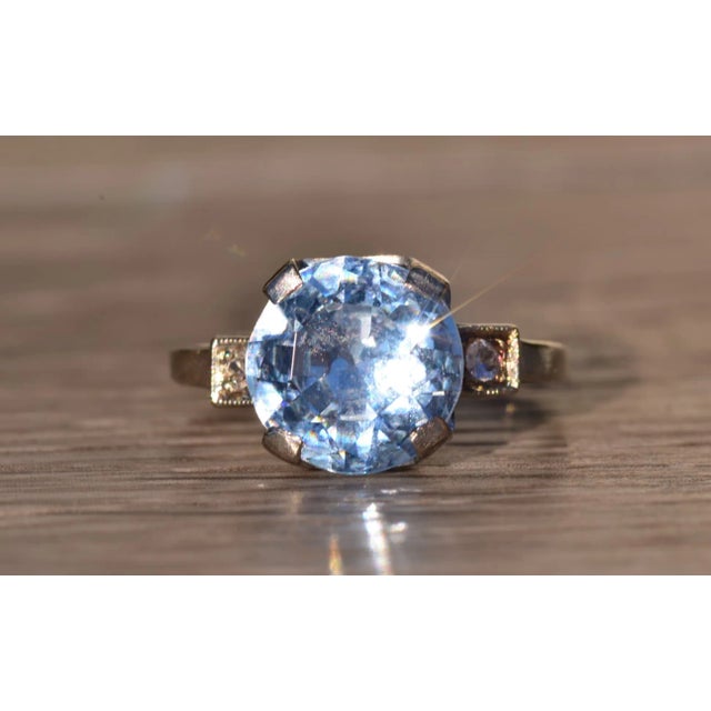 The Eden Isle: Ladies Antique 14K White Gold Ring set with Spinel For Sale - Image 4 of 11