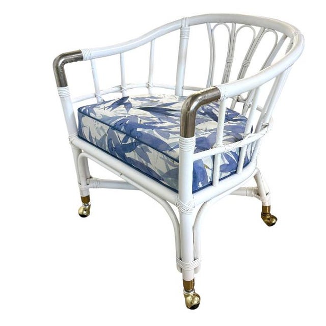 Mid-Century Modern Set of 4 Vintage Rattan Barrel Chairs For Sale - Image 3 of 7