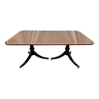 Vintage Federal Style Banded Mahogany Dining Table For Sale
