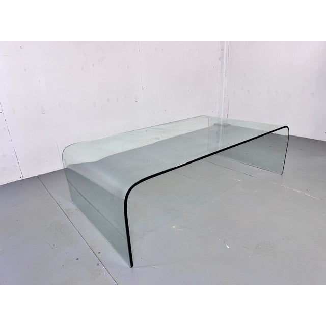 Modern Modern Italian Glass Waterfall Side Table from Fiam, 1980s For Sale - Image 3 of 10