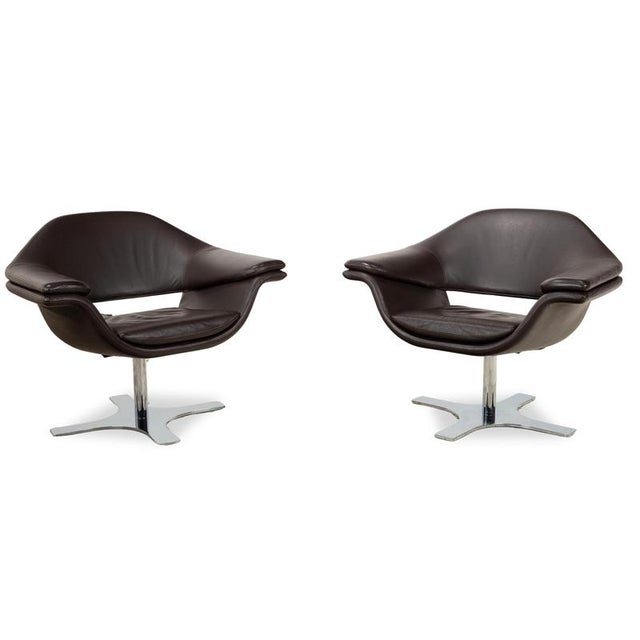 Brown Leather Hi-Cove Swivel Armchairs by Molteni&C, Set of 2 For Sale - Image 13 of 13