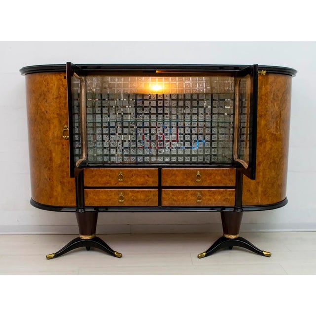 Brown Italian Mahogany and Burr Walnut Sideboard / Bar from La Permanente Mobili Cantù, 1950s For Sale - Image 8 of 17