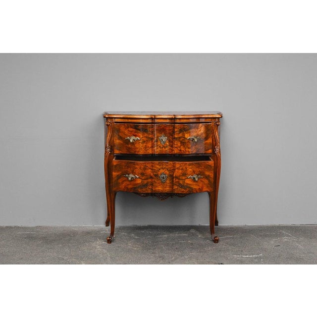 Baroque Baroque Style Chest of Drawers in Oak For Sale - Image 3 of 17