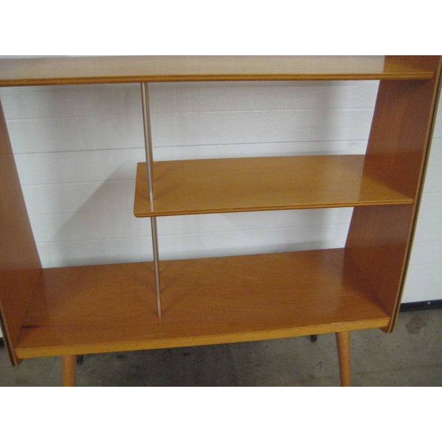 Mid-Century Danish Modern Three Tier Shelving Unit | Chairish (640 x 640 Pixel)