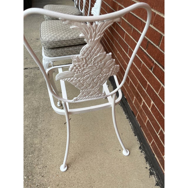 1950s Woodard Trianon Wrought Iron Patio Dining Chairs Hollywood Regency Set of 4 For Sale - Image 9 of 14