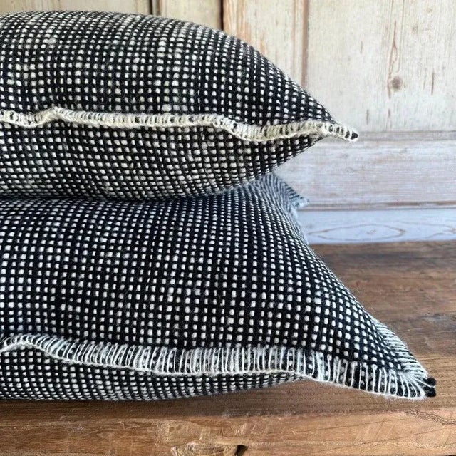 Mid-Century Modern Billy Hand Made Wool Accent Pillow With Insert For Sale - Image 3 of 8