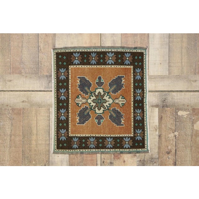 Terra Cotta Vintage Turkish Oushak Rug - 01'10 X 02'01 For Sale - Image 8 of 8