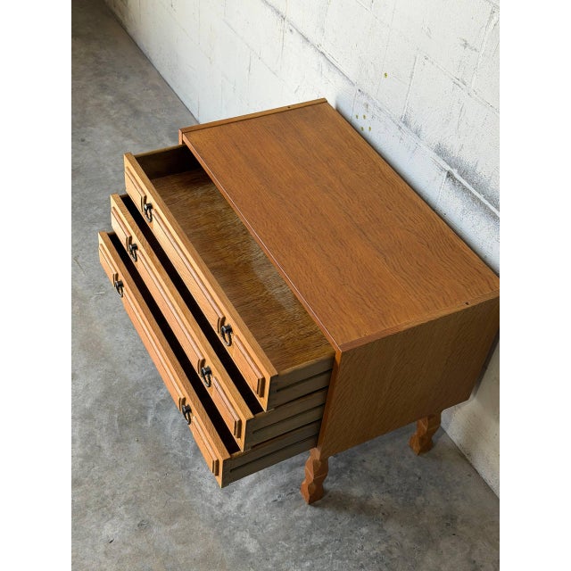 Oak Dresser With 3 Drawers and Black Handles Danish Mid-Century Modern 1960s For Sale - Image 12 of 12