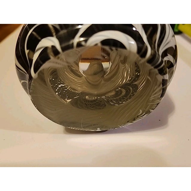 1990s Vintage Venini Biaconi Murano Style Vase For Sale - Image 5 of 6