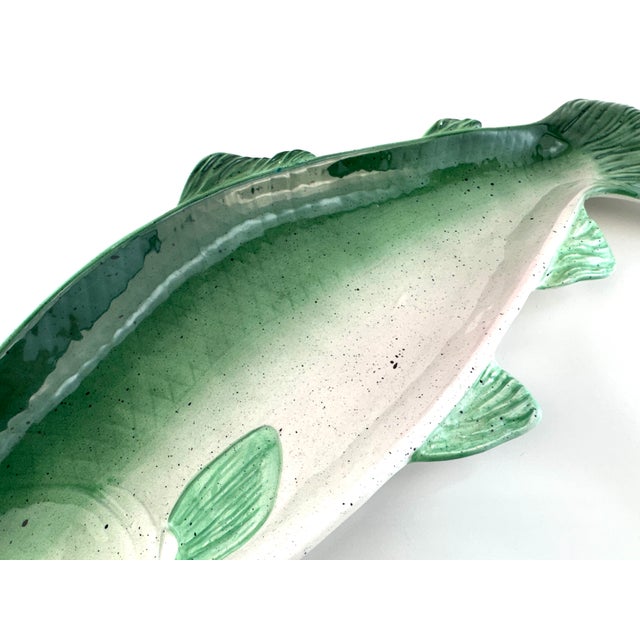 Rustic European Vintage Coastal Ceramic Fish Platter For Sale - Image 3 of 13
