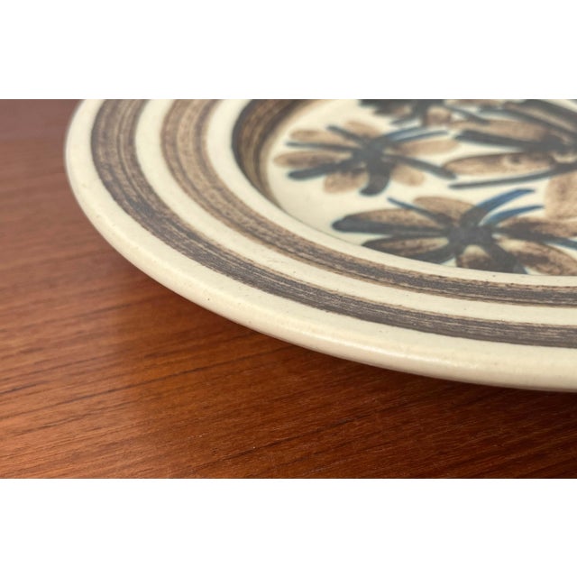 Mid-Century Modern Danish Studio Pottery Wall Plate with Flower Design from Mit Stoneware, 1960s For Sale - Image 9 of 13