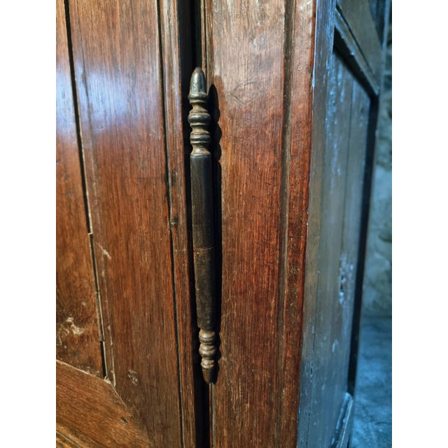 French Wardrobe in Oak with Hand-Carved Rosettes For Sale - Image 9 of 18