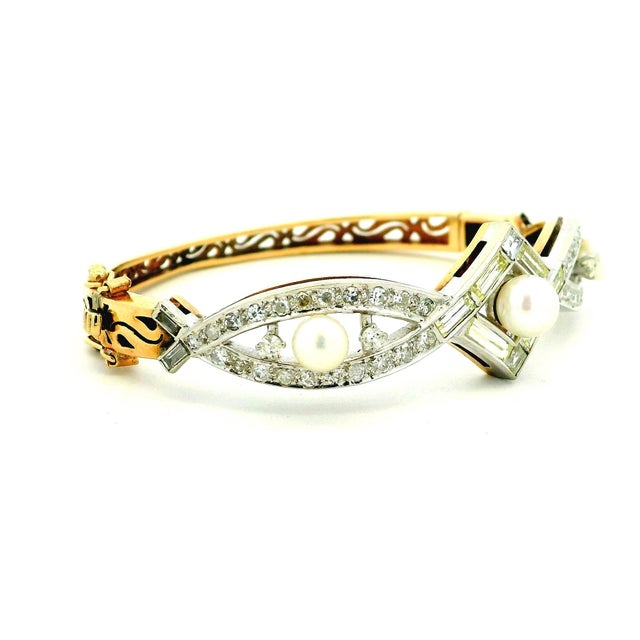 Vintage French Diamond and Pearl Bracelet, 14k Gold & Platinum, Circa 1950s For Sale - Image 4 of 15