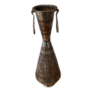 Early 20th Century Copper Vase With Earrings Handmade Hammered Asian Style Motifs