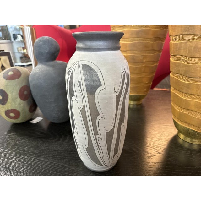Large Ceramic Vase by Elevio Arnanz, 1995 For Sale - Image 6 of 9
