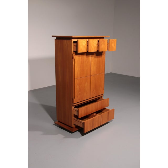 This exceptional piece represents the spirit of Italian design experimentation from the 1970s, a period when furniture was...