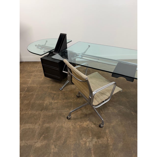 Late 20th Century Bruce Burdick Executive Desk for Herman Miller For Sale - Image 9 of 18